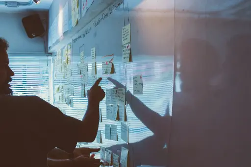 ERPly: Estrategia de Negocios